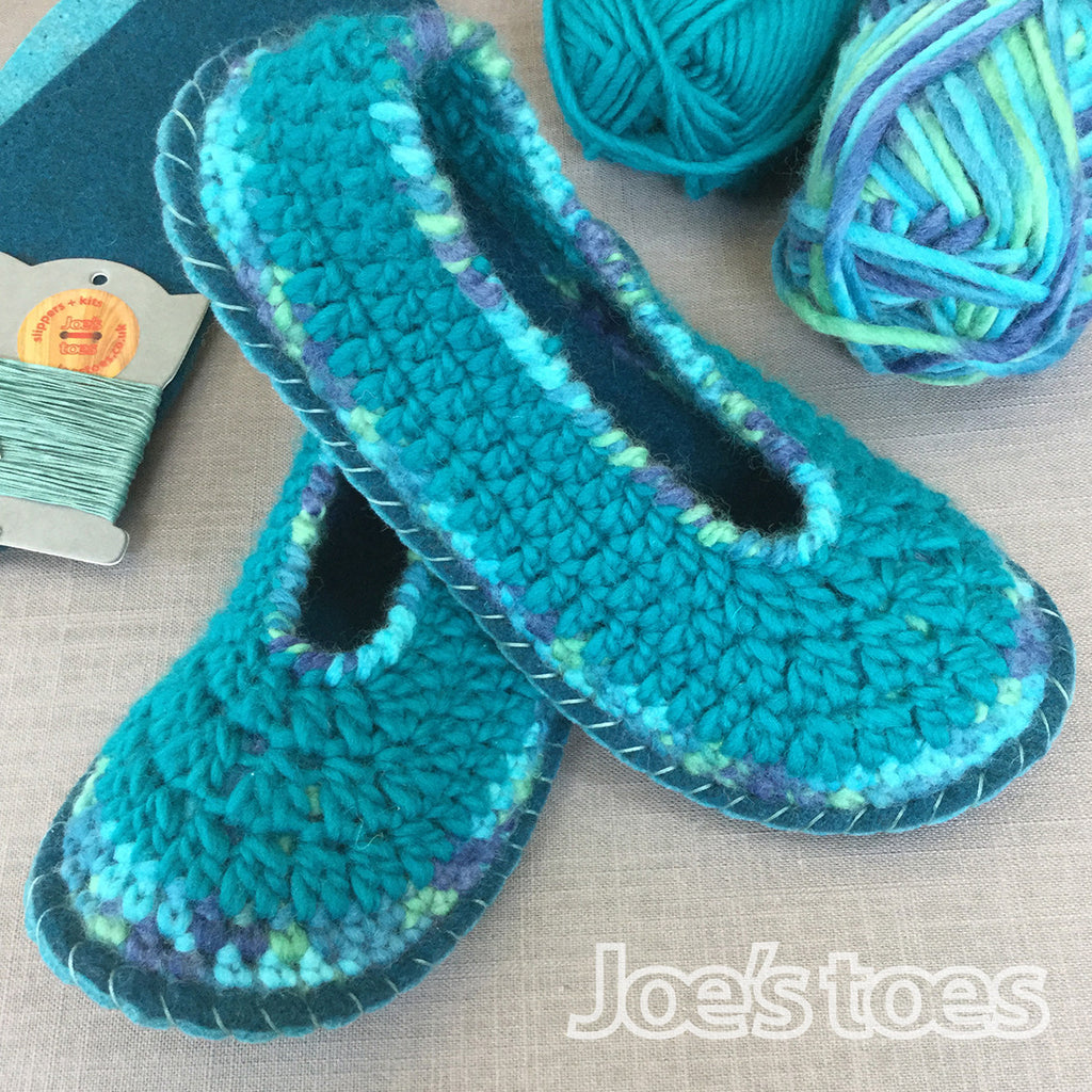 Joe's Toes Sarah Slipper kit in Crochet - Turquoise mix - women's sizes 3-14